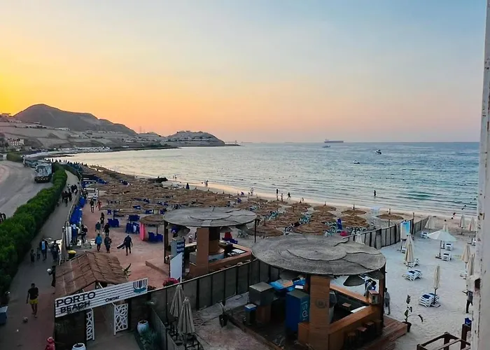 Porto Sokhna Pyramids Family Sea View *